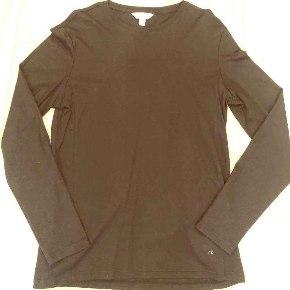 NWOT-Calvin Klein black long sleeve shirt